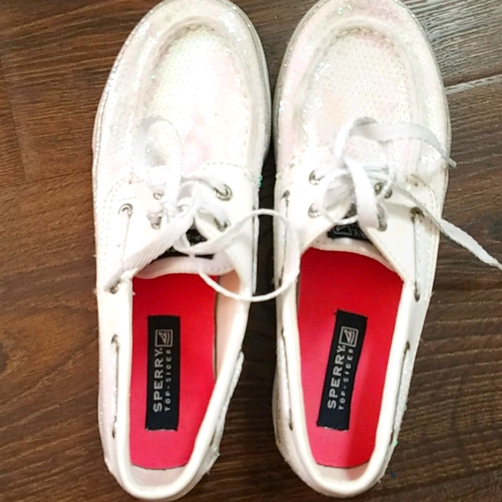 SPERRY  Girls white/sequins Size 3 shoe